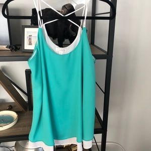 Charming Charlies 2 Tone Flowy Tank